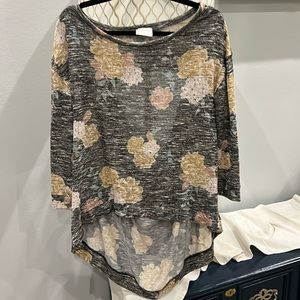 Floral top